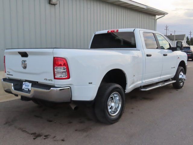 Used 2024 RAM 3500 Big Horn image 3