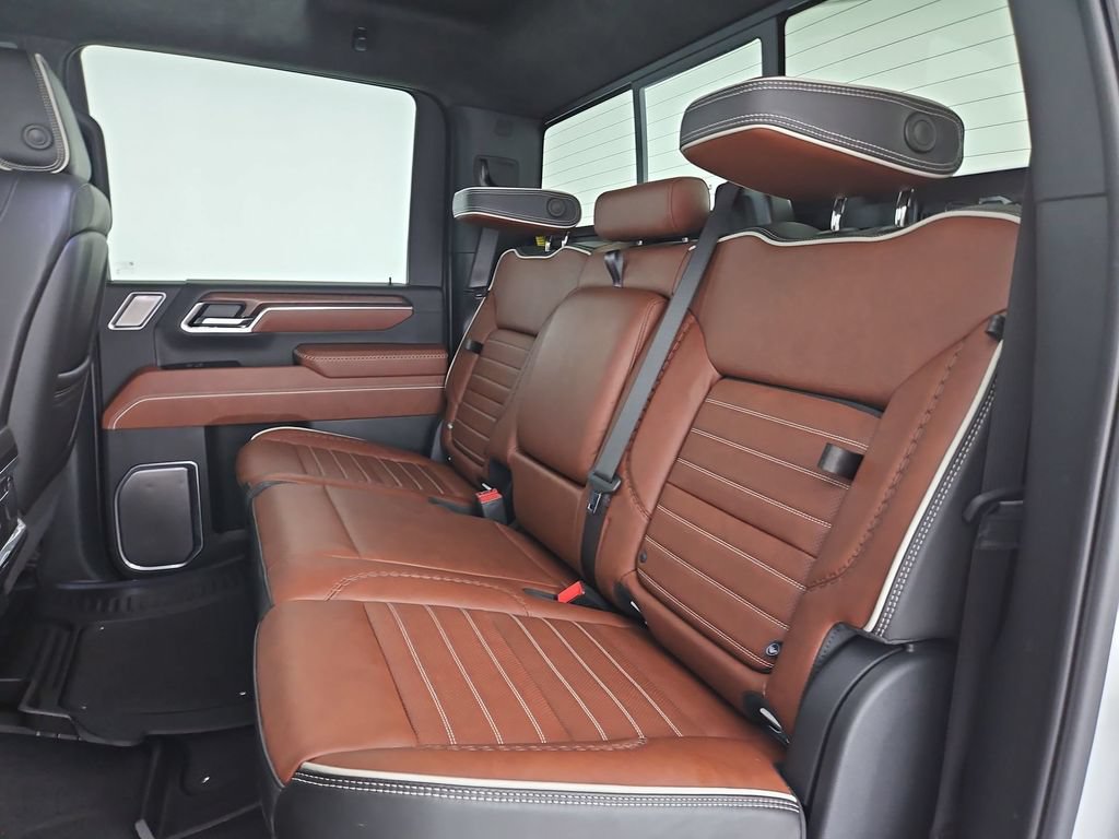 Certified 2025 GMC Sierra 2500 Denali Ultimate w/ Max Trailering Package AWD/4WD image 32