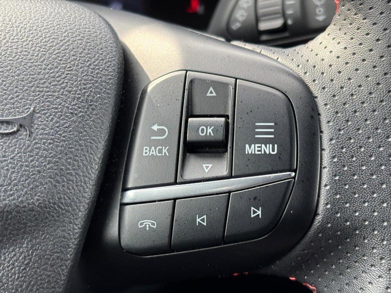 Used 2025 Ford Escape ST-Line FWD image 21