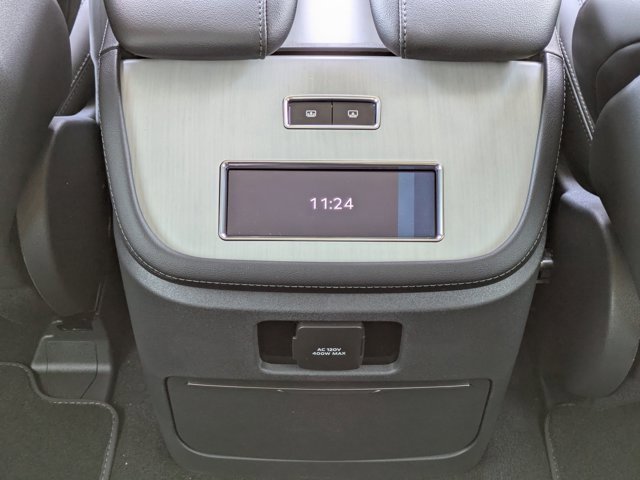 New 2025 Lincoln Navigator Reserve image 15