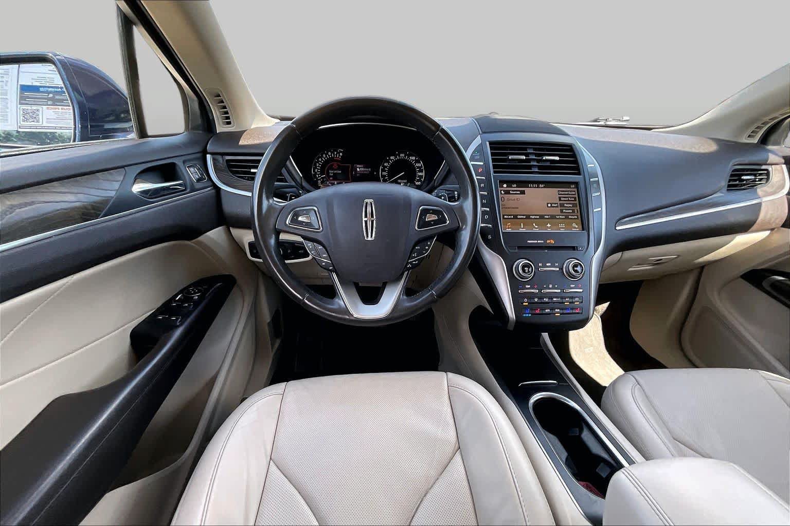 Used 2017 Lincoln MKC Reserve FWD image 6