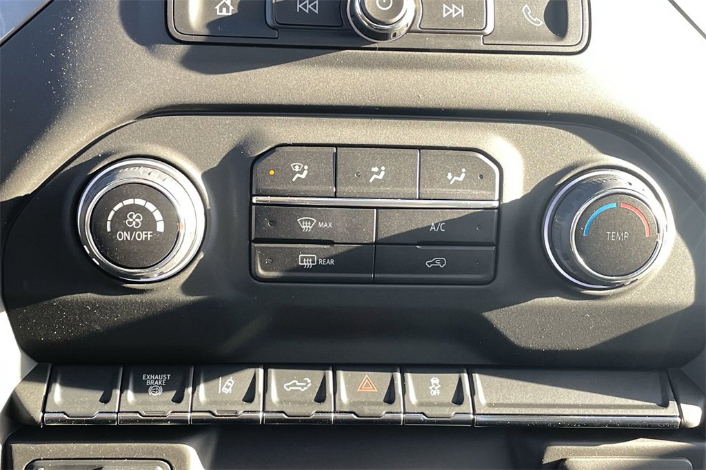 New 2025 Chevrolet Silverado 2500 W/T image 31