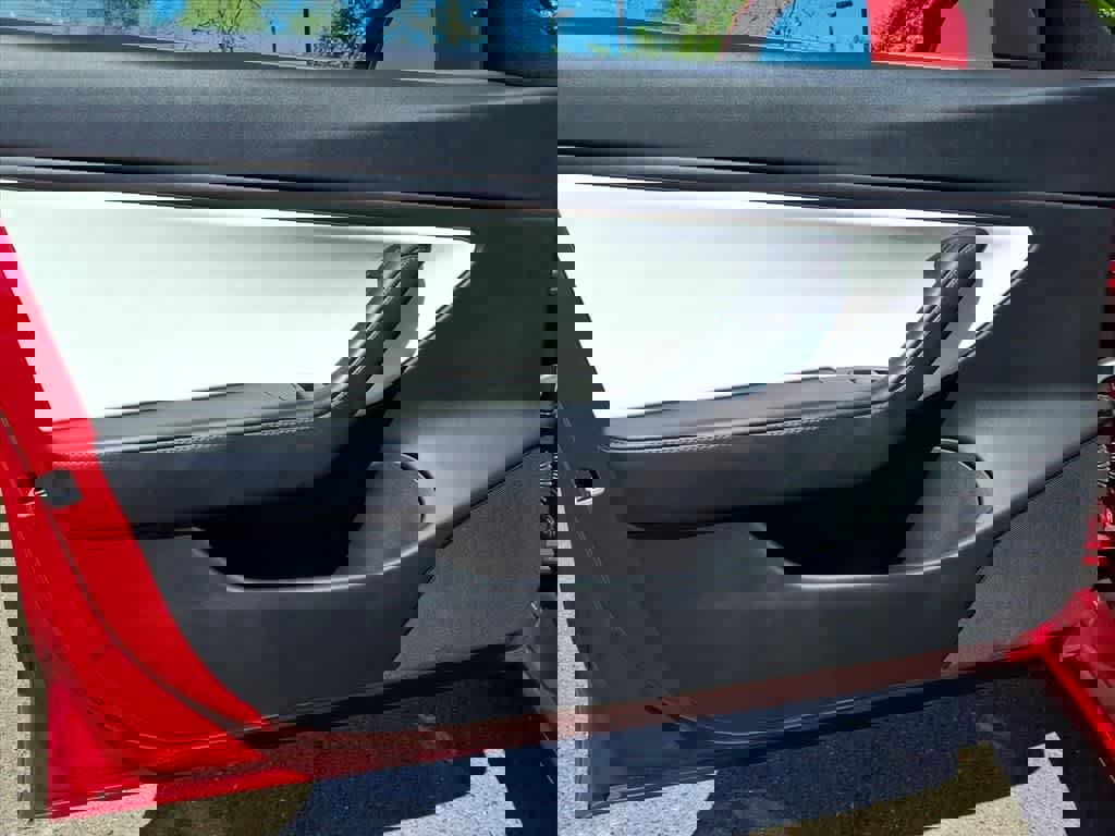 Used 2021 Tesla Model 3 Standard Range Plus RWD image 15