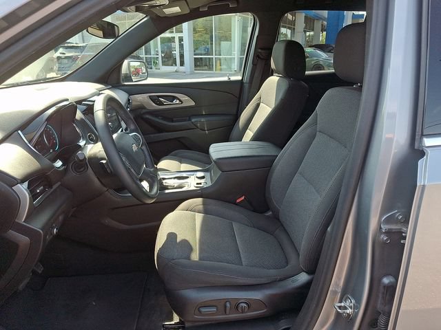 Used 2023 Chevrolet Traverse LT AWD/4WD image 13