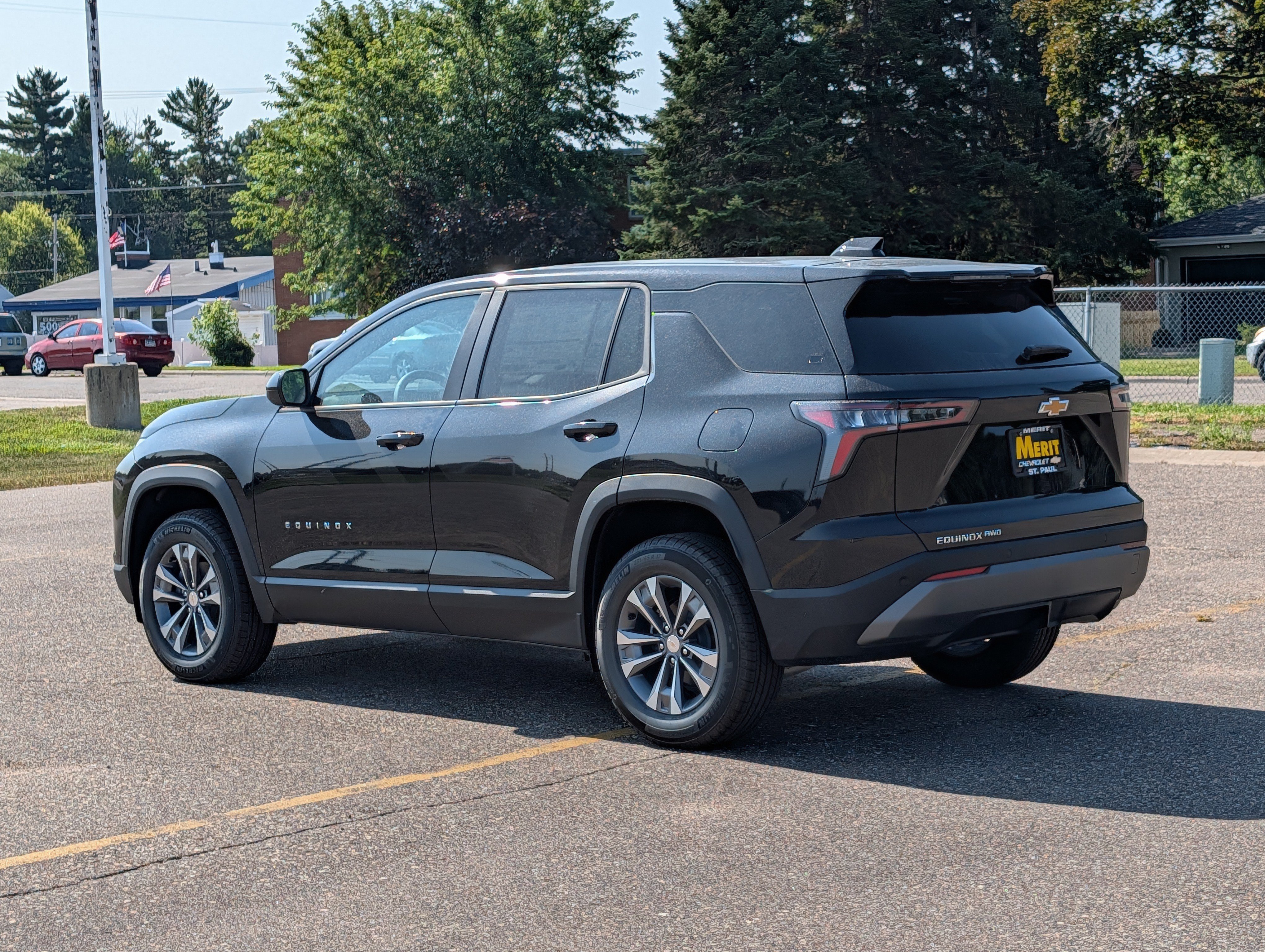 New 2026 Chevrolet Equinox LT AWD/4WD image 4