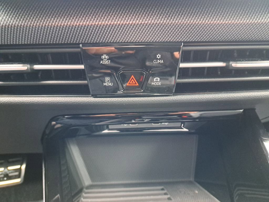 Used 2025 Volkswagen GTI Autobahn image 22