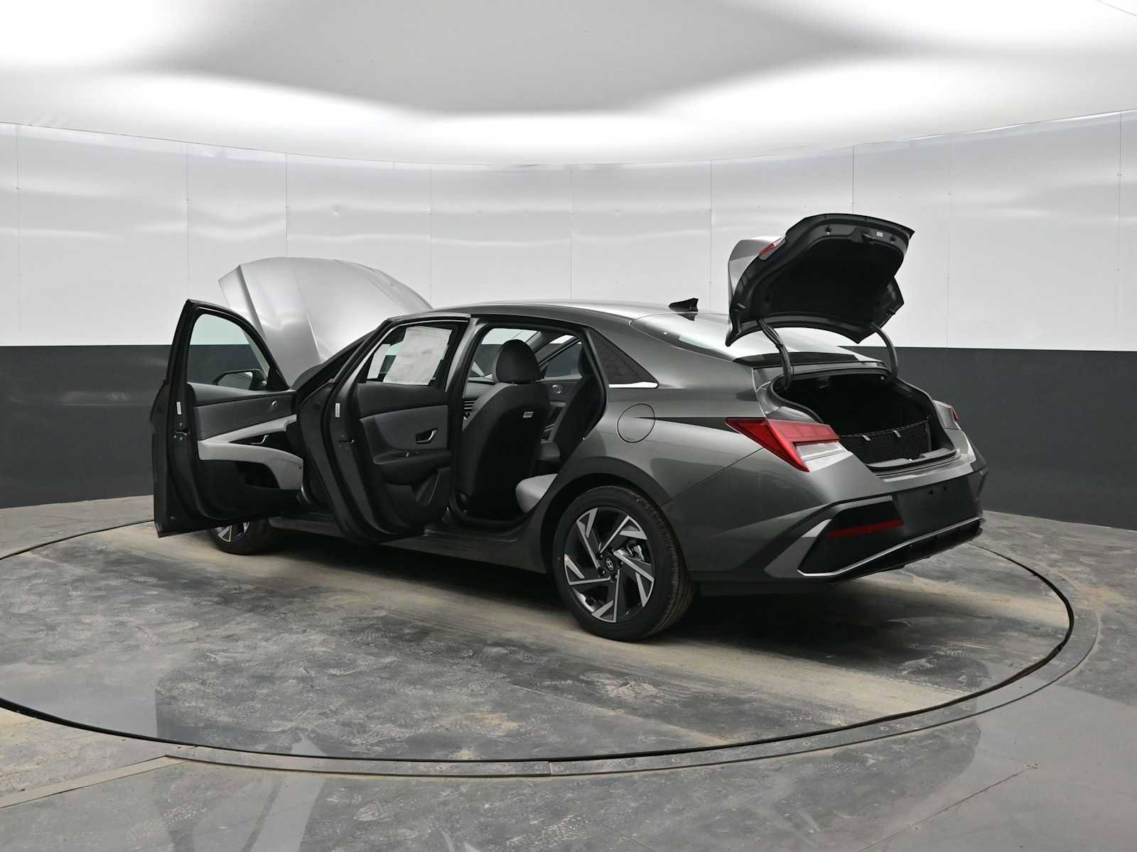 New 2026 Hyundai Elantra Limited image 42