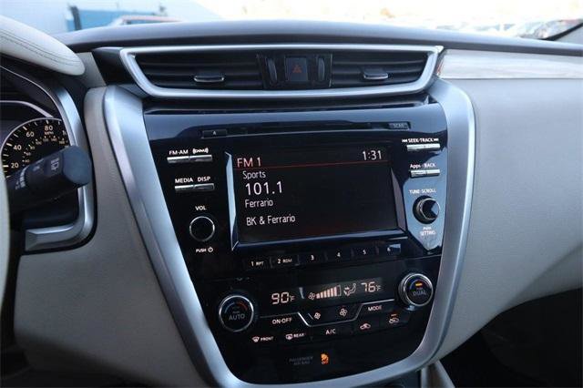 Used 2015 Nissan Murano S image 15