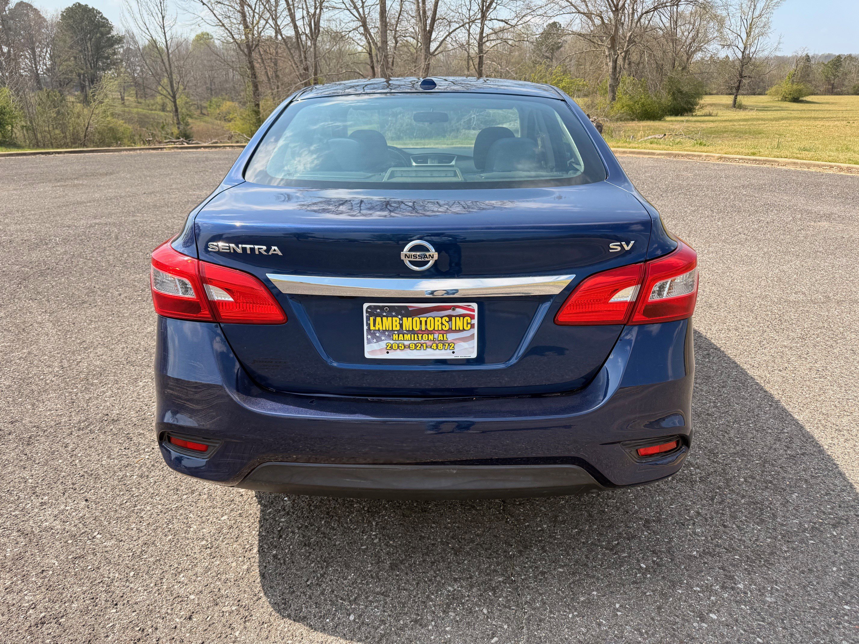 Used 2019 Nissan Sentra SV image 4