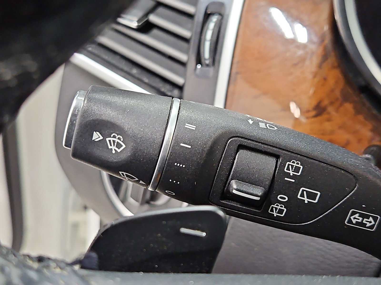 Used 2018 Mercedes-Benz GLE 350 4MATIC image 16