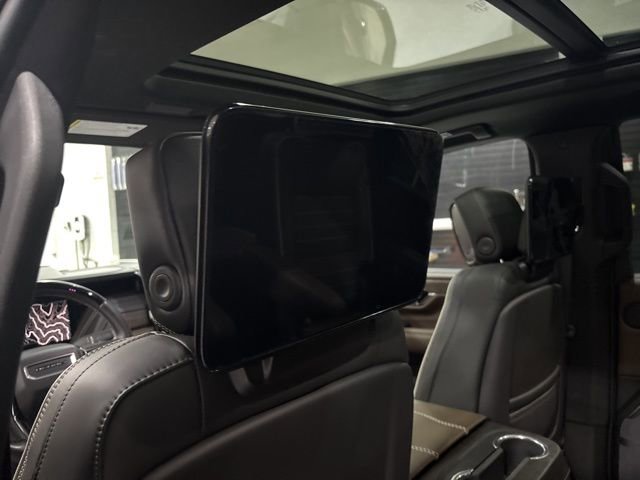Used 2025 GMC Yukon Denali Ultimate image 22