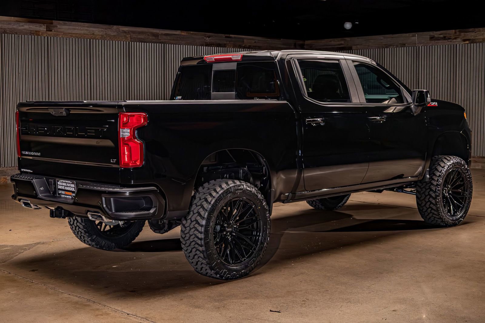 Used 2026 Chevrolet Silverado 1500 LT Trail Boss w/ Safety Package image 10