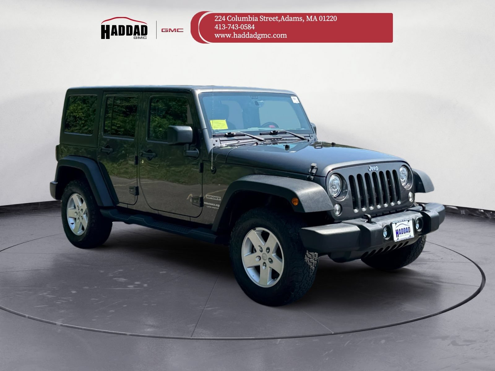 Used 2018 Jeep Wrangler Unlimited Sport S AWD/4WD image 3