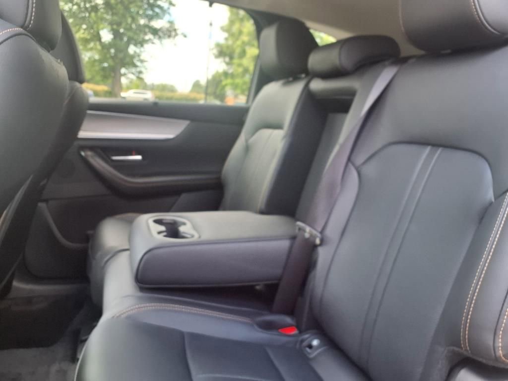 New 2025 MAZDA CX-90 3.3 Turbo w/ Preferred Package image 10