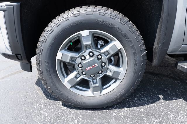 New 2026 GMC Sierra 2500 SLE image 31