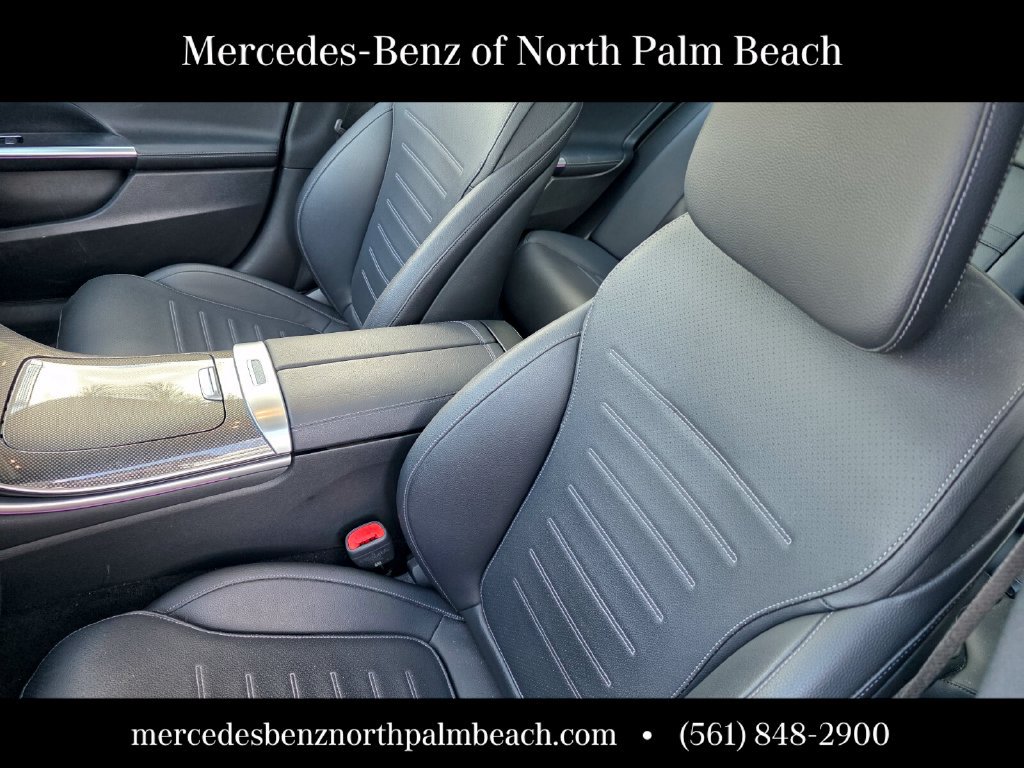 Used 2023 Mercedes-Benz C 300 4MATIC Sedan image 11