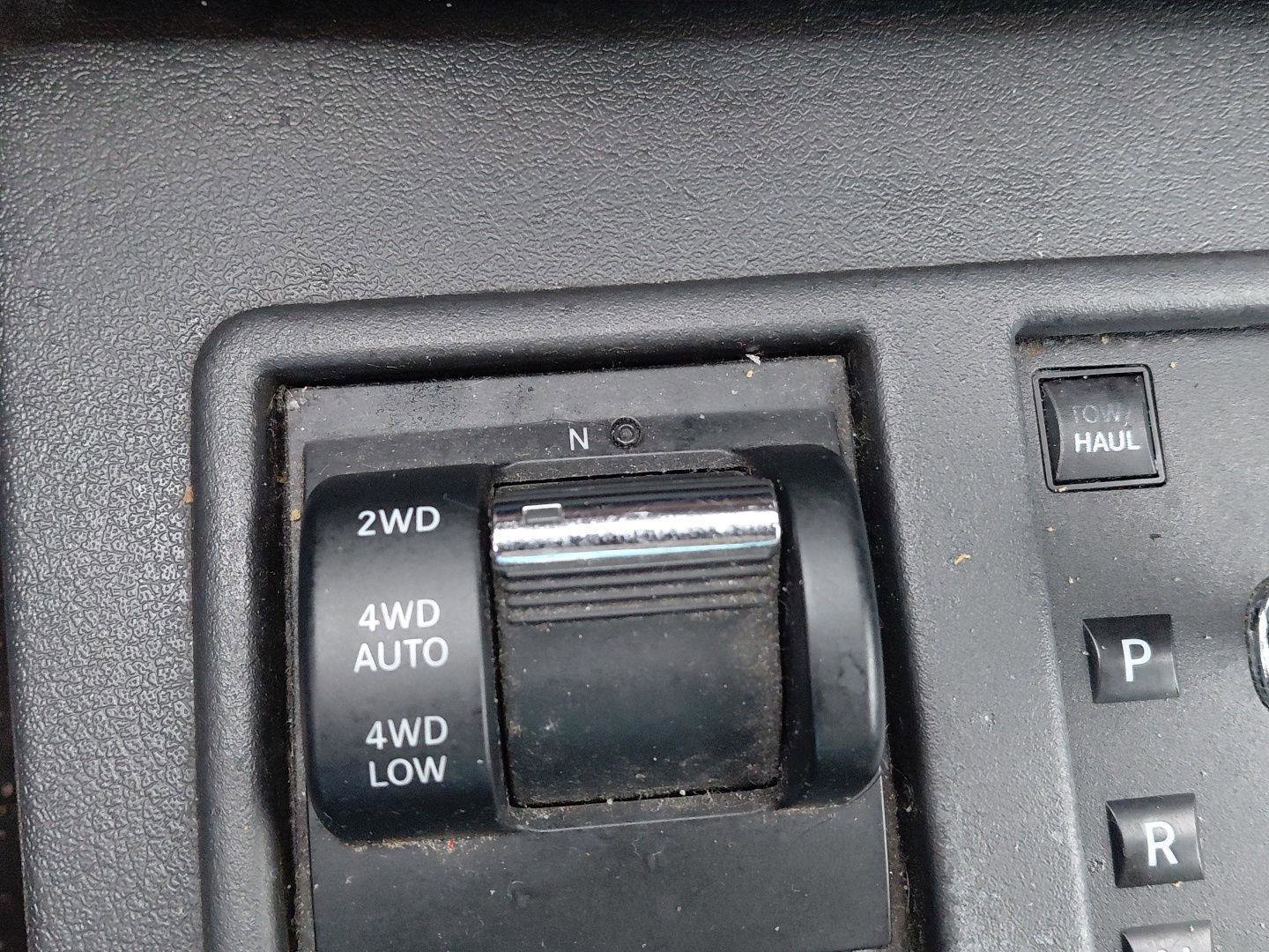 Used 2012 Jeep Liberty Sport AWD/4WD image 38