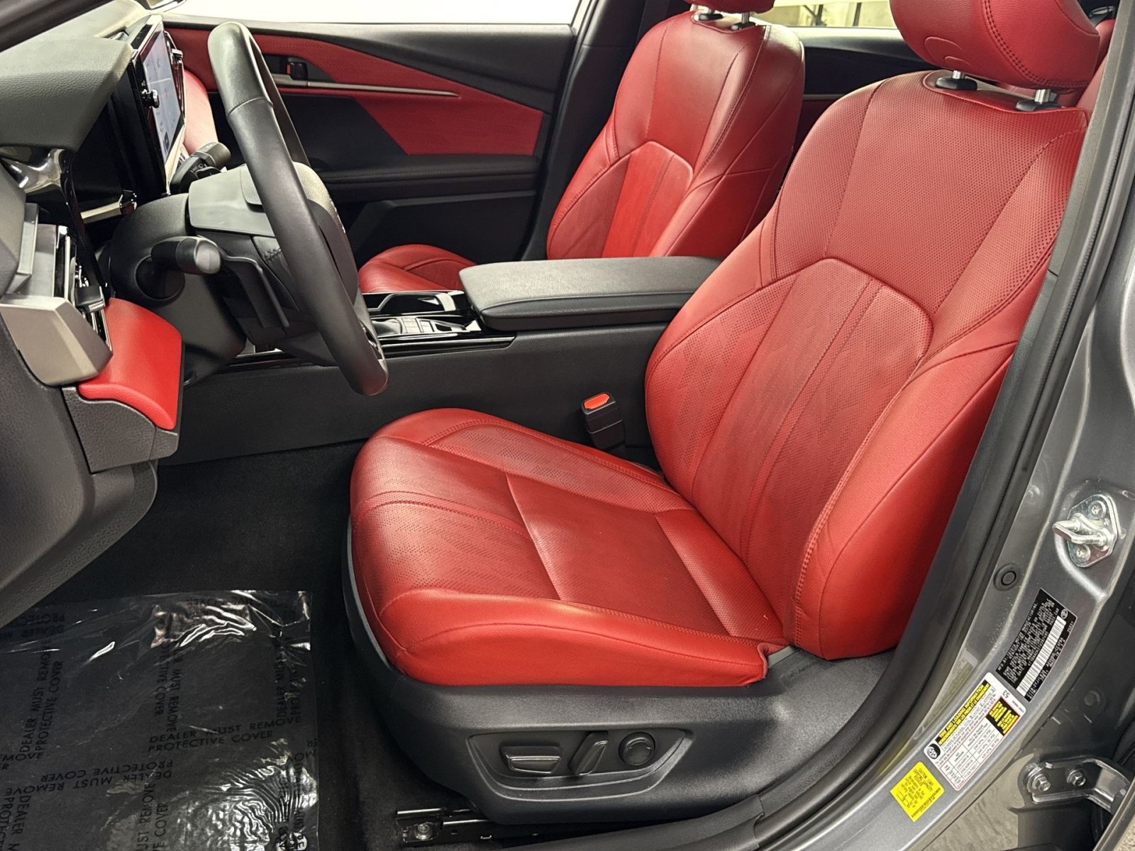 Used 2026 Toyota Camry XSE FWD image 14