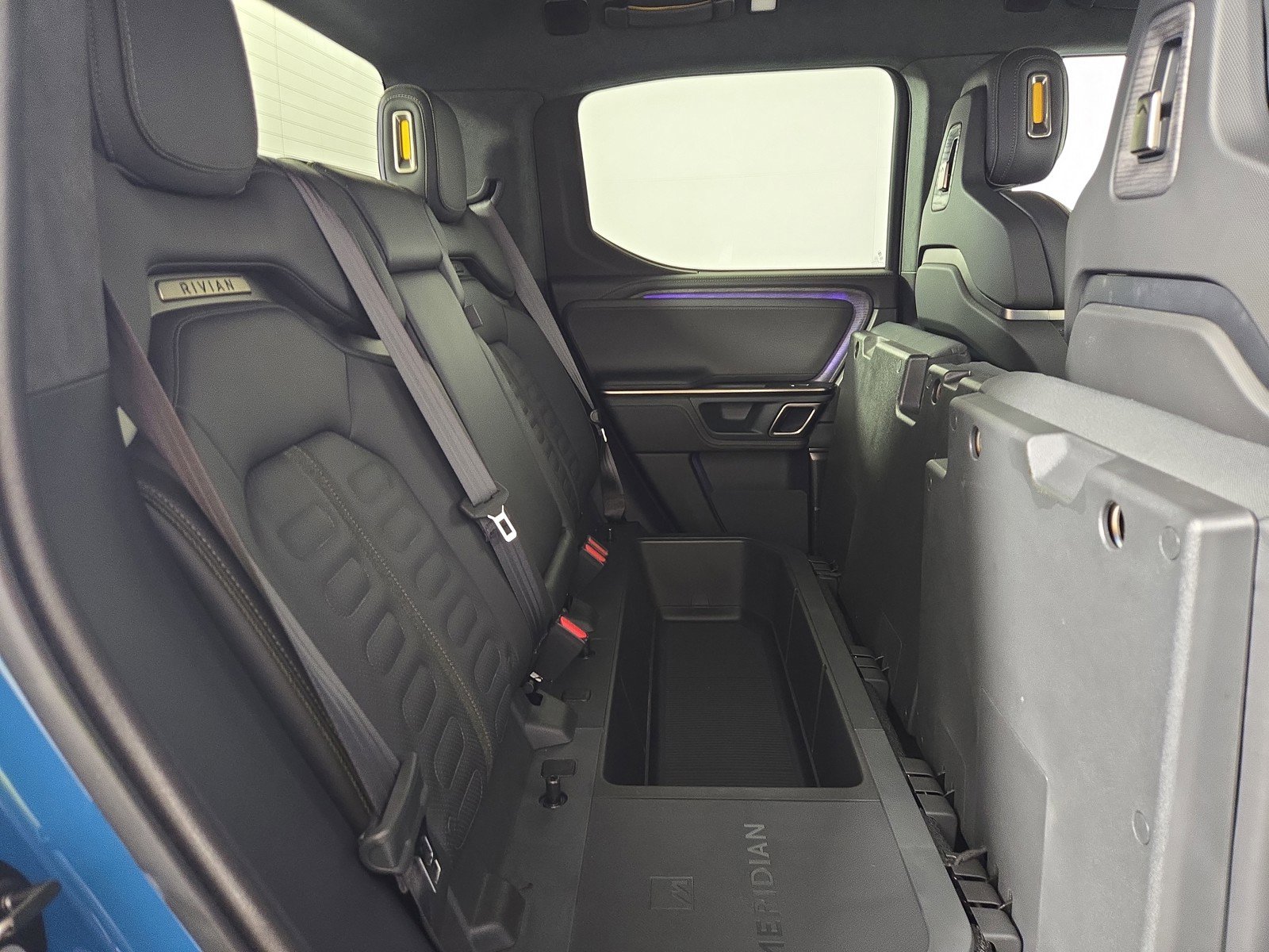 Used 2022 Rivian R1T Adventure image 24