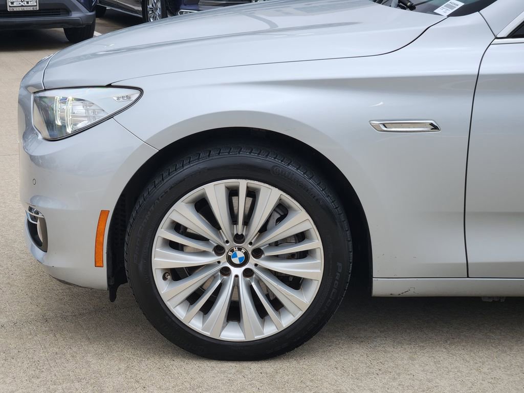 Used 2017 BMW 535i Gran Turismo RWD image 8