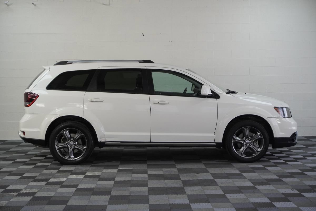 Used 2016 Dodge Journey Crossroad FWD image 7