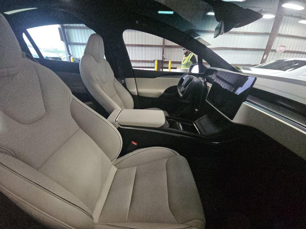 Used 2024 Tesla Model X Plaid AWD/4WD image 18
