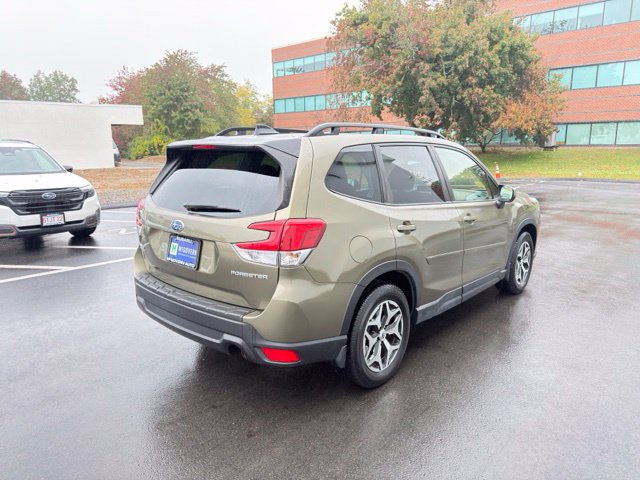 Used 2024 Subaru Forester Premium AWD/4WD image 6