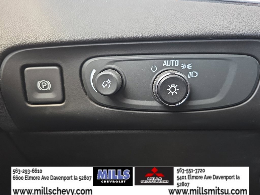 Used 2019 Buick Enclave Avenir w/ Avenir Technology Package AWD/4WD image 11