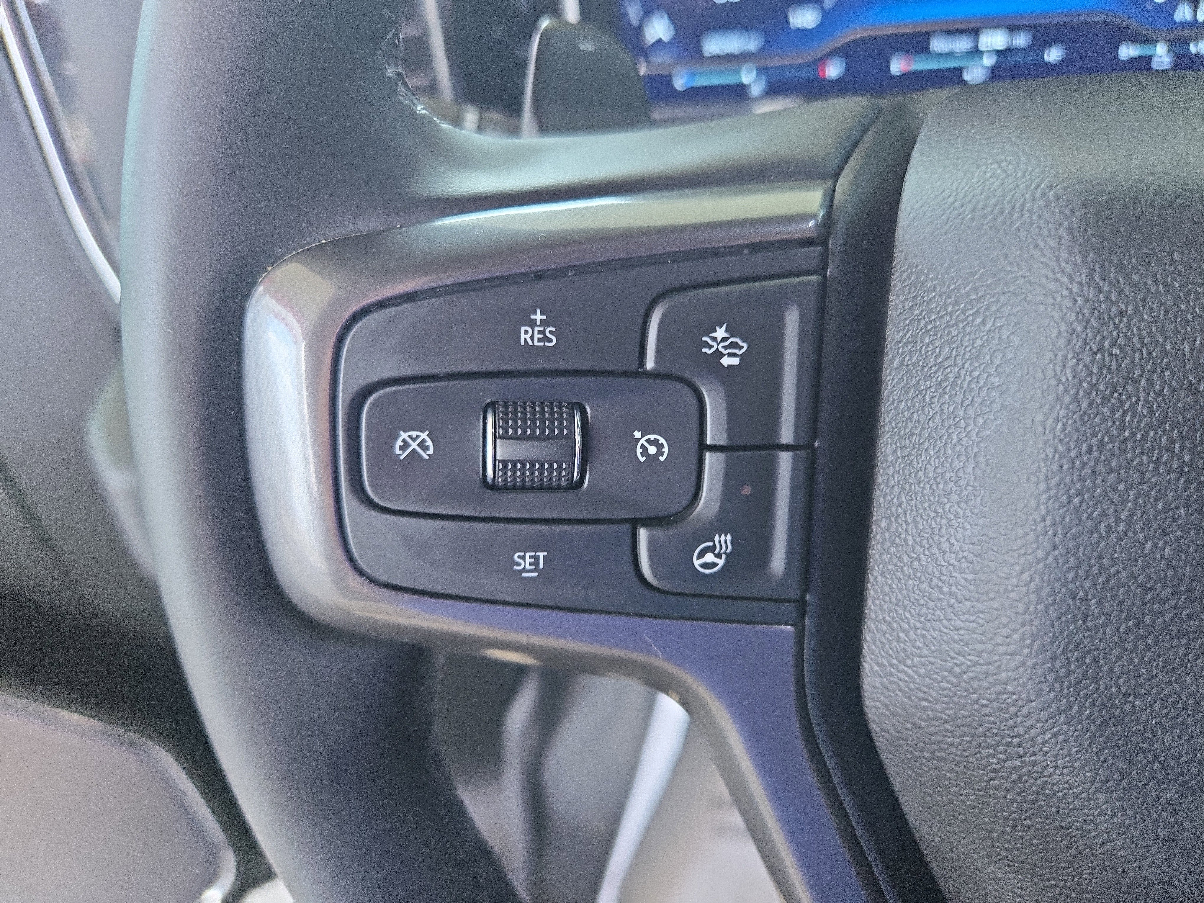 Used 2024 Chevrolet Silverado 1500 High Country w/ High Country Premium Package image 18