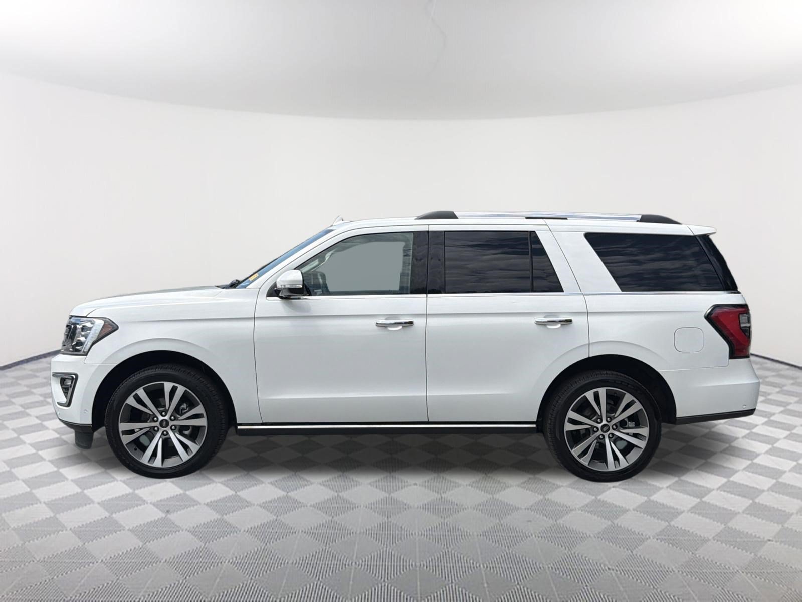 Used 2021 Ford Expedition Limited AWD/4WD image 2