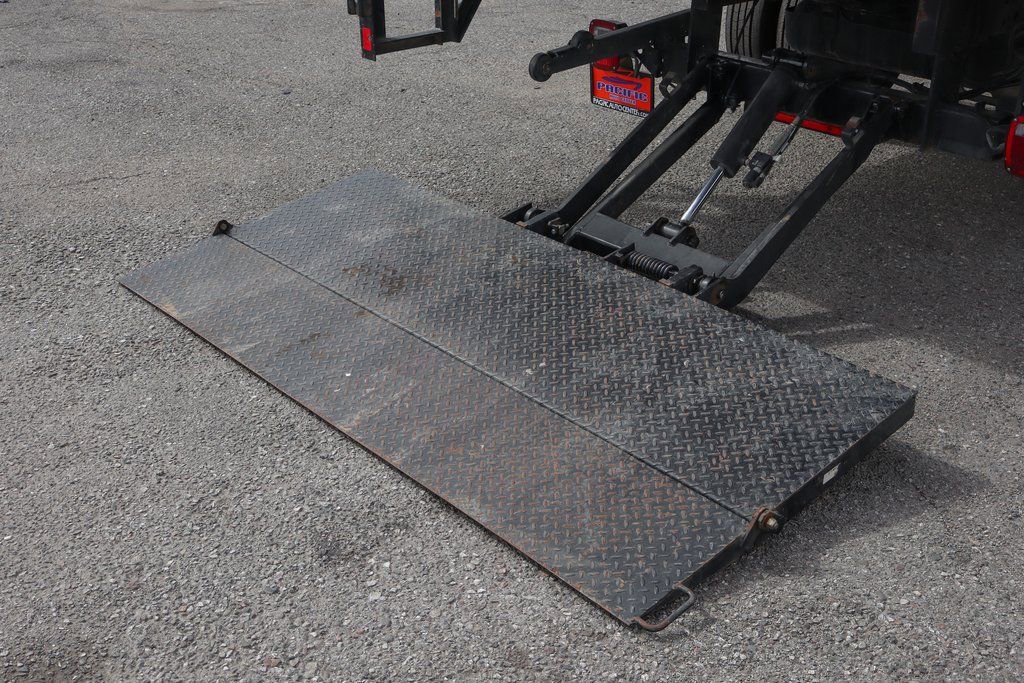 Used 2021 Ford F550 4x4 Regular Cab Super Duty image 7