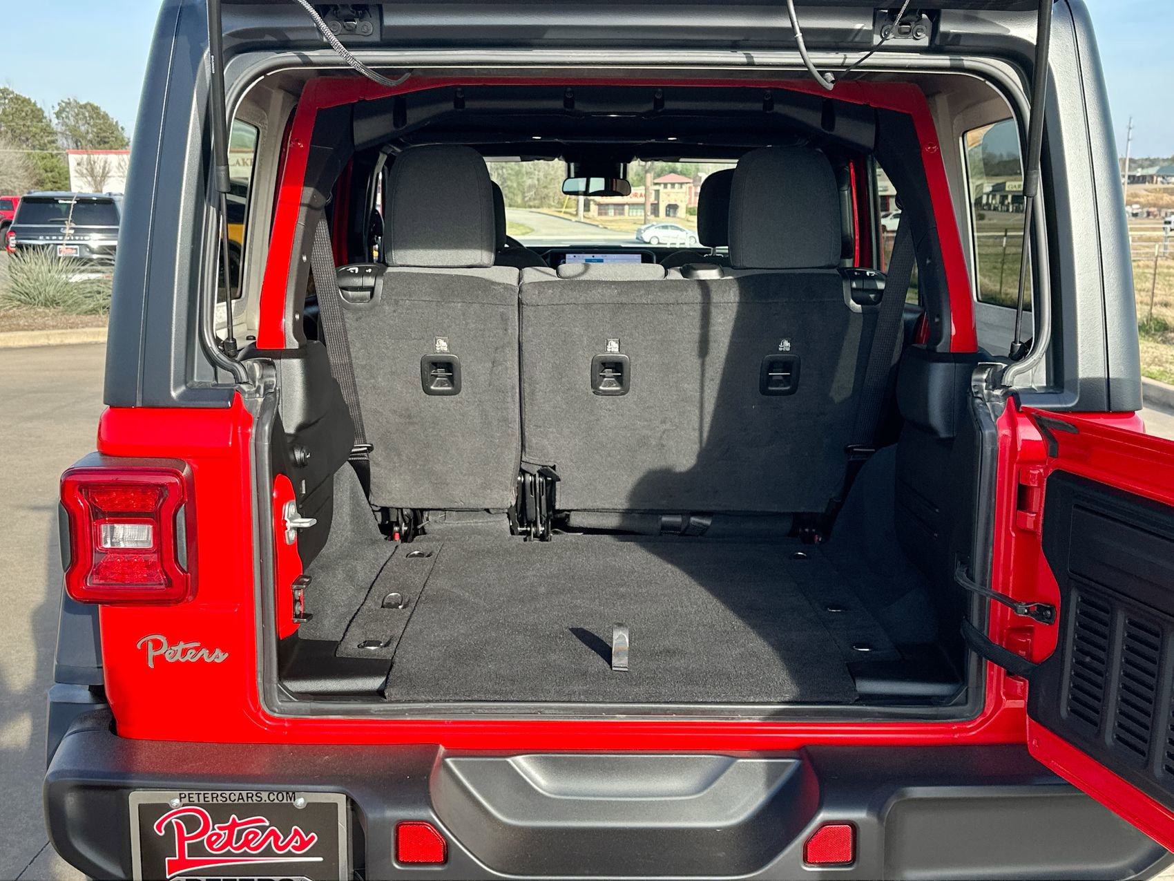 Used 2025 Jeep Wrangler Unlimited Rubicon AWD/4WD image 22
