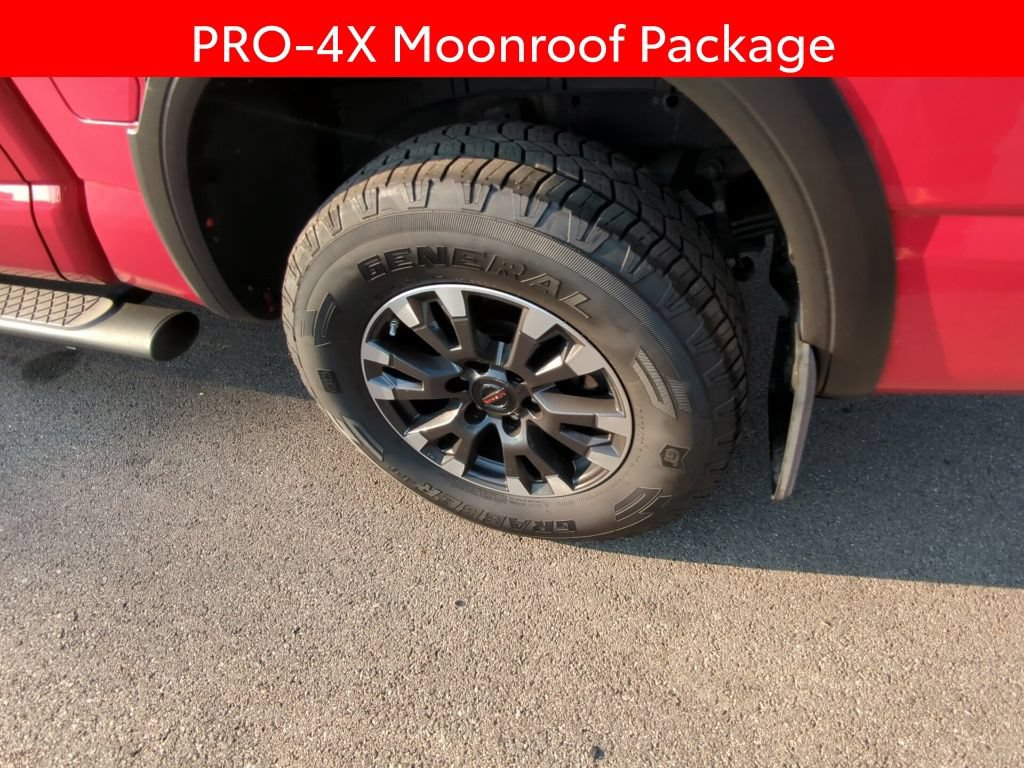 Used 2021 Nissan Titan PRO-4X w/ Pro-4x Convenience Package AWD/4WD image 5