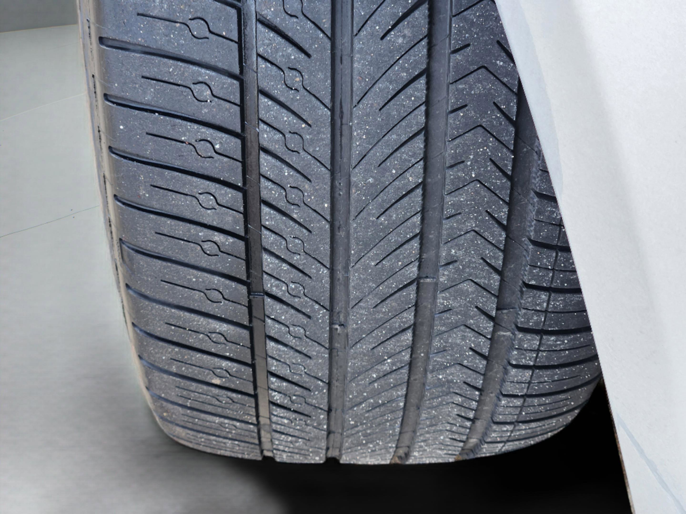 Used 2020 Land Rover Range Rover Sport HST AWD/4WD image 35