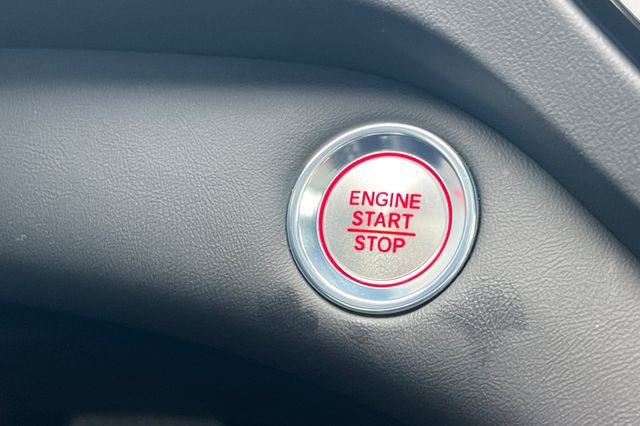 Certified 2025 Acura RDX w/ Technology Package image 27