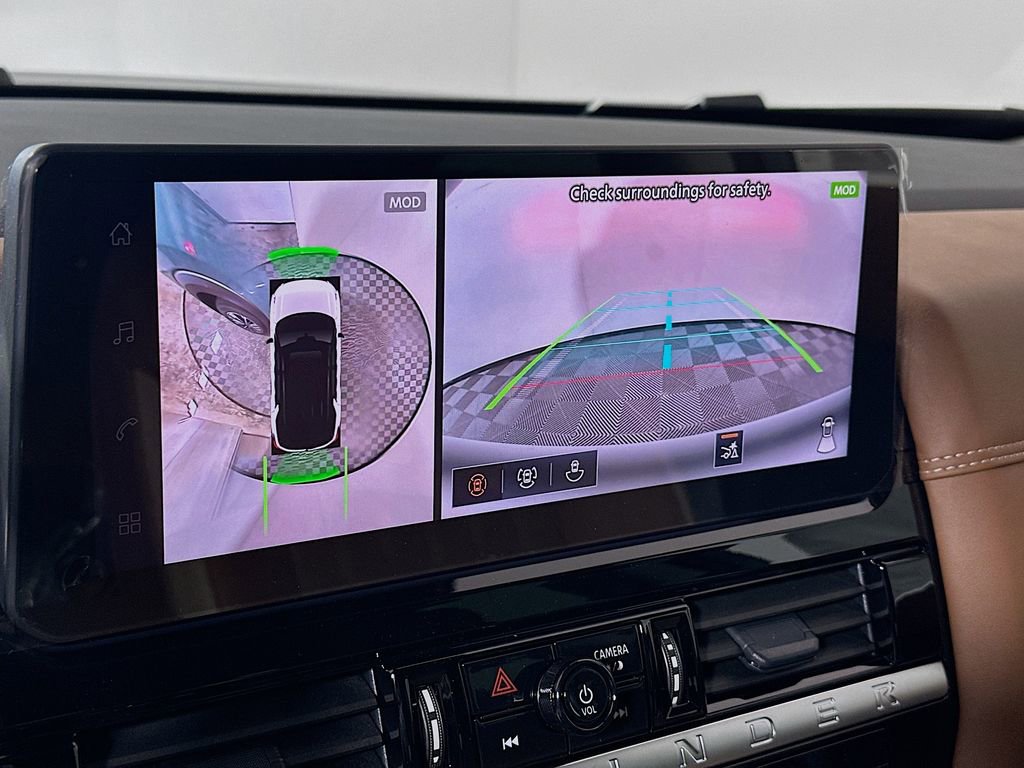 New 2026 Nissan Pathfinder Platinum AWD/4WD image 14