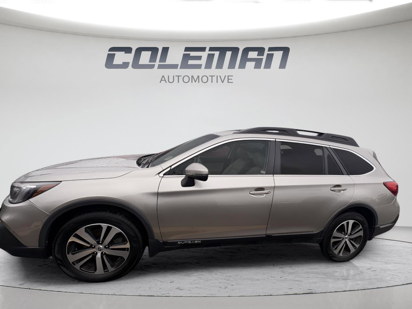 Used 2019 Subaru Outback 2.5i Limited w/ Protection Package #1 image 2