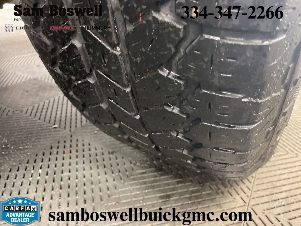 Used 2023 GMC Canyon AT4 w/ Canyon Safety Plus Package AWD/4WD image 42
