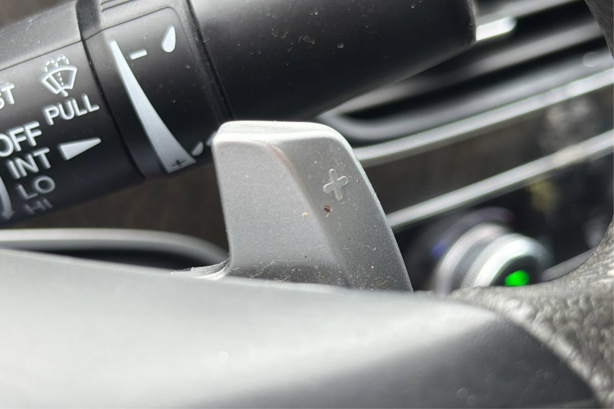 Used 2018 Honda Accord EX image 36