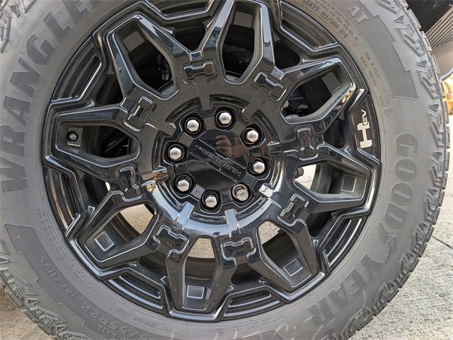 New 2026 GMC Hummer EV SUV image 6