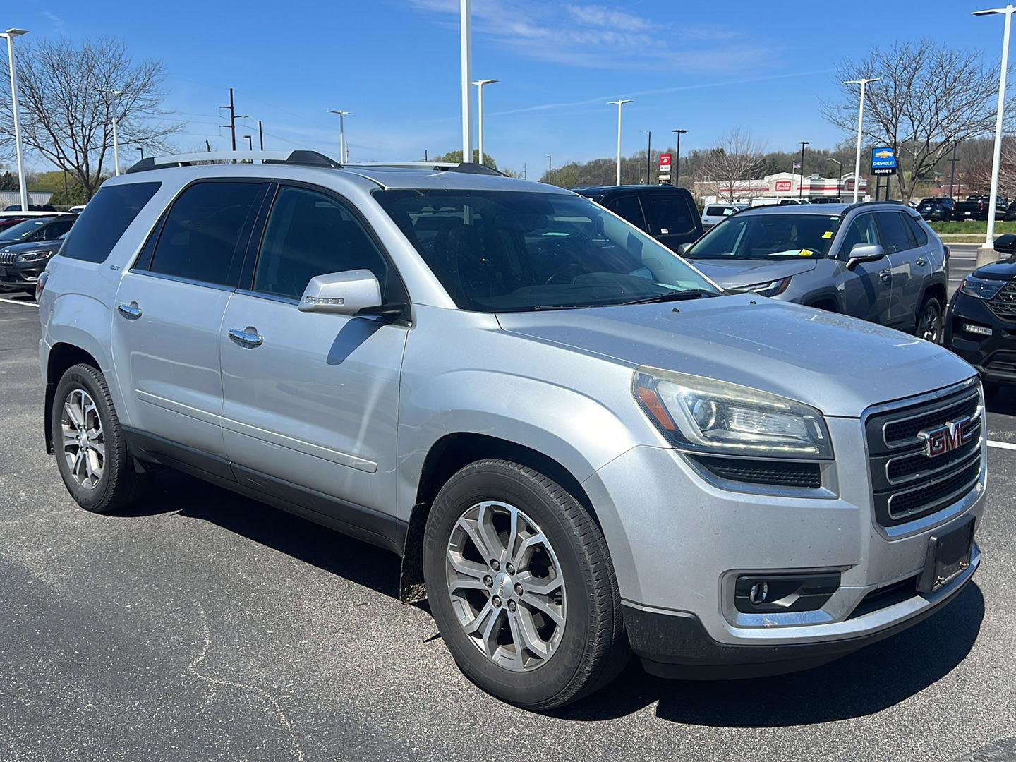 Used 2016 GMC Acadia SLT AWD/4WD image 2