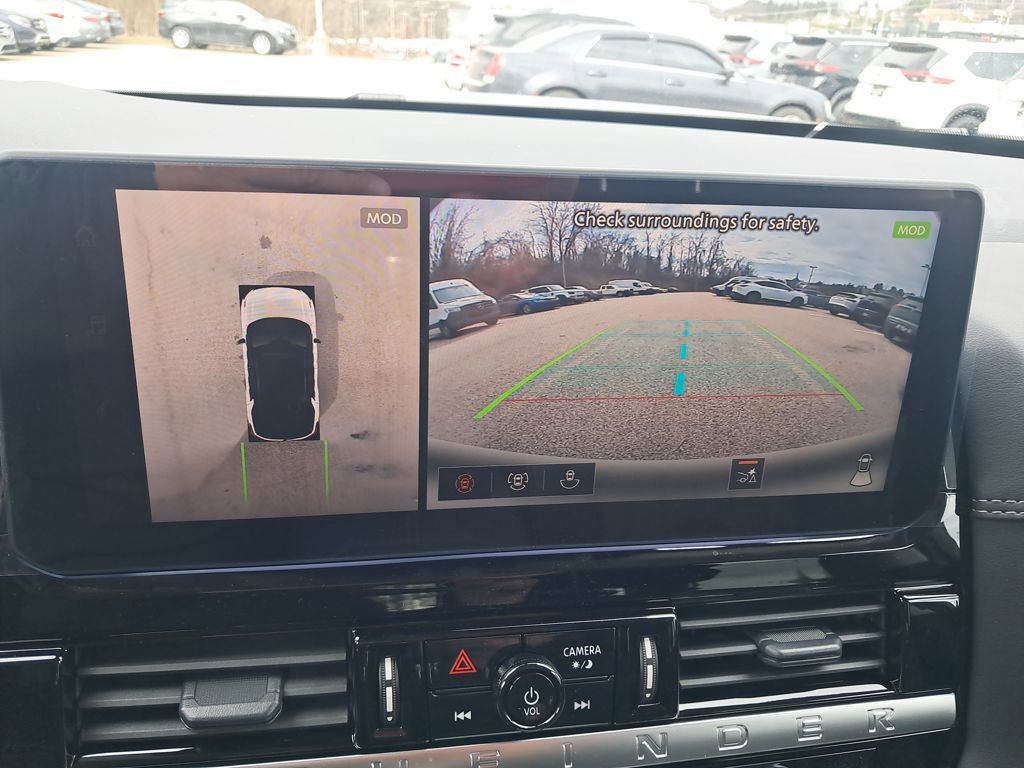 New 2026 Nissan Pathfinder Platinum w/ Lighting Package image 21