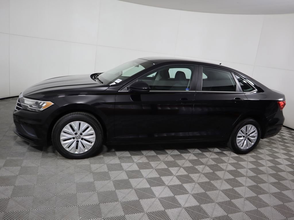 Used 2019 Volkswagen Jetta S w/ Driver Assistance Package image 8
