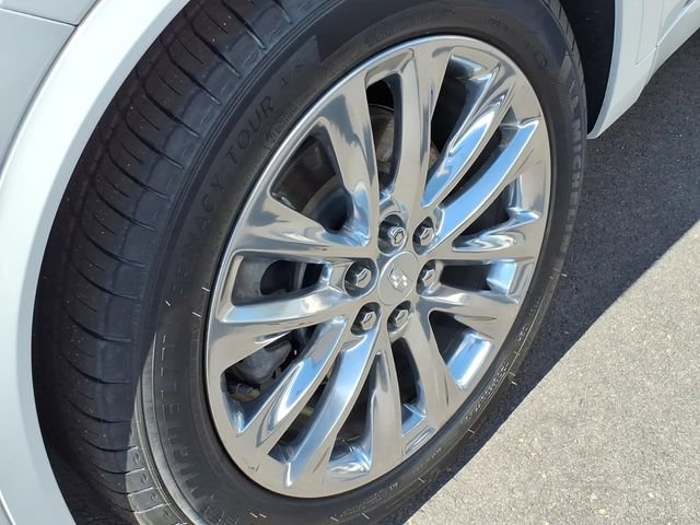 Certified 2023 Cadillac XT6 Premium Luxury w/ Platinum Package AWD/4WD image 9
