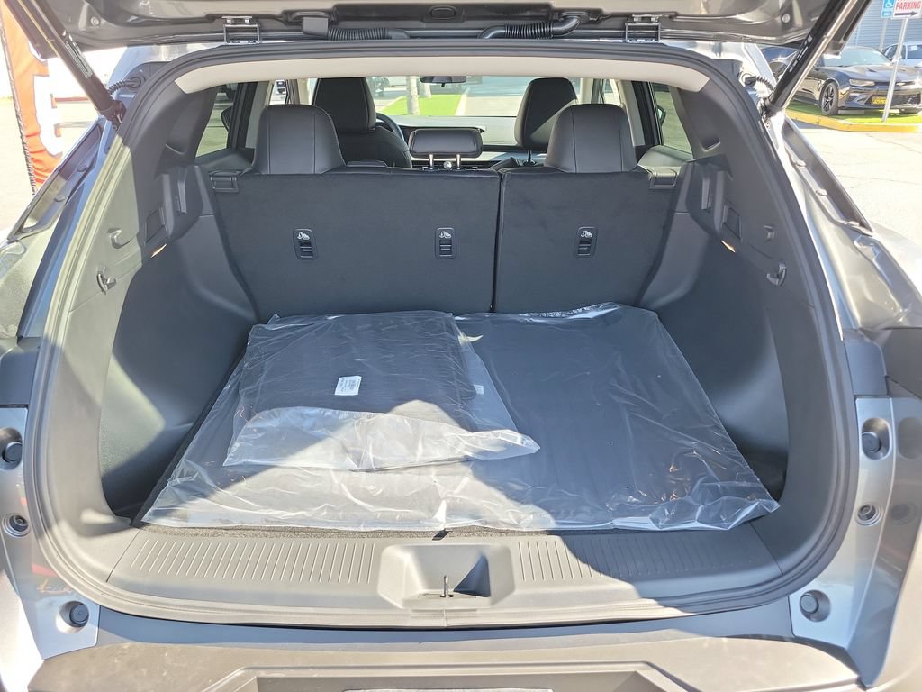 New 2026 Nissan Murano SV AWD/4WD image 13