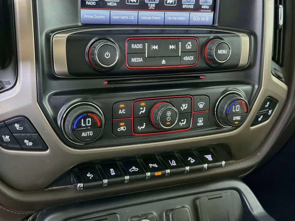 Used 2016 GMC Sierra 2500 Denali w/ Duramax Plus Package AWD/4WD image 21