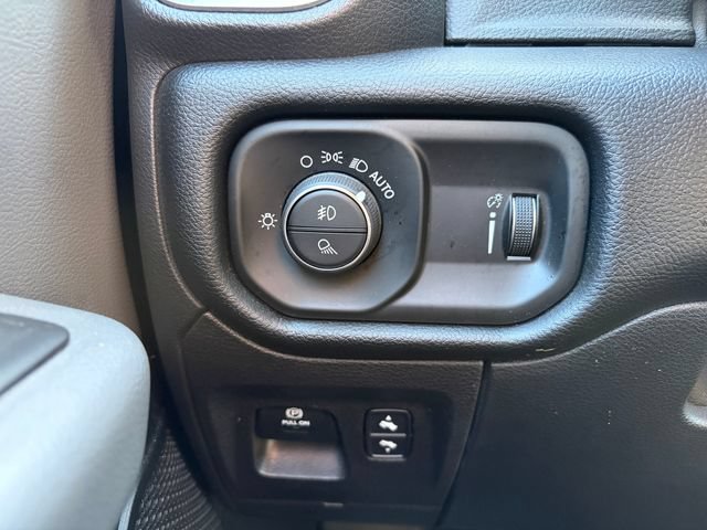 Used 2021 RAM 1500 Big Horn AWD/4WD image 5