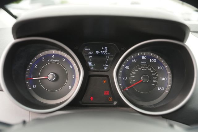Used 2013 Hyundai Elantra image 20