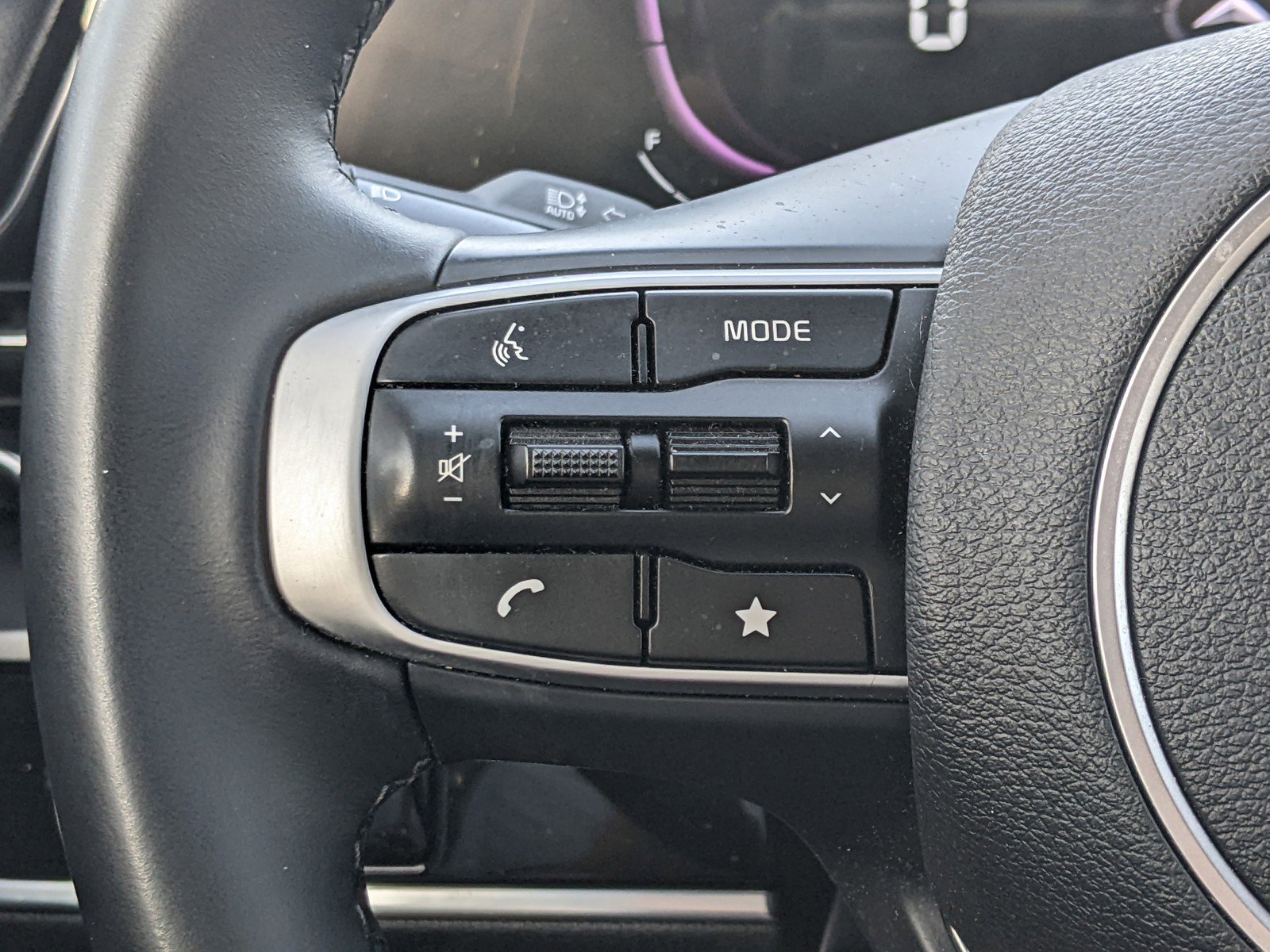 Certified 2023 Kia Sportage EX image 19