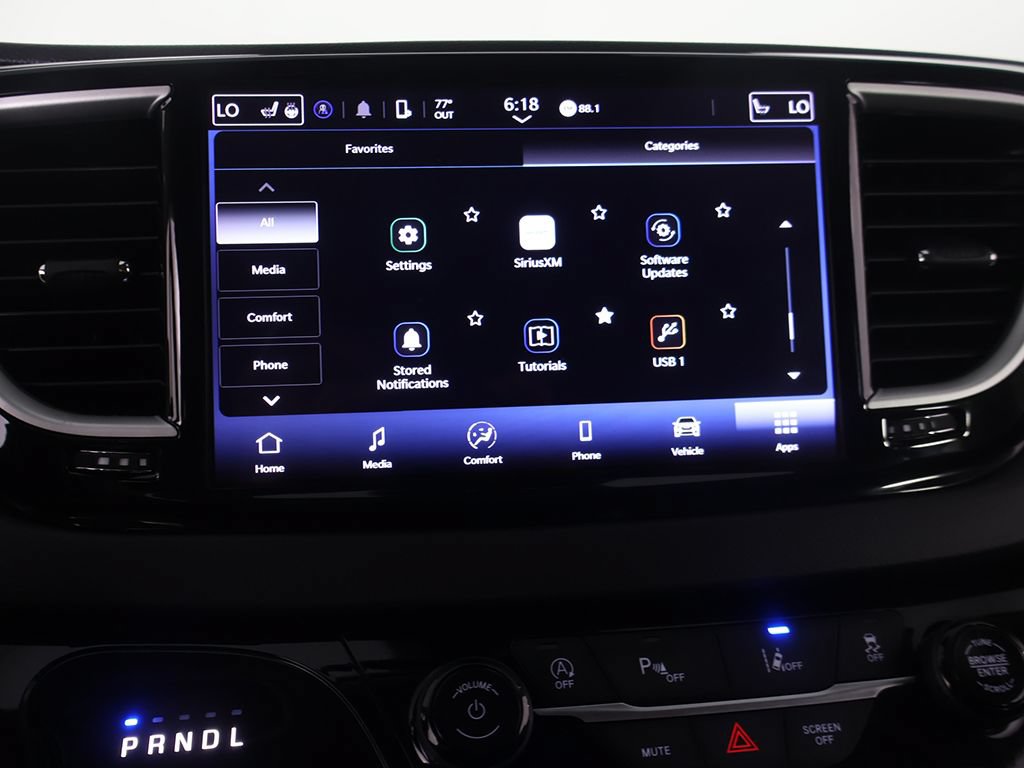 Used 2024 Chrysler Pacifica Touring-L FWD image 49